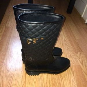 Sociology Quilted Rain Boot